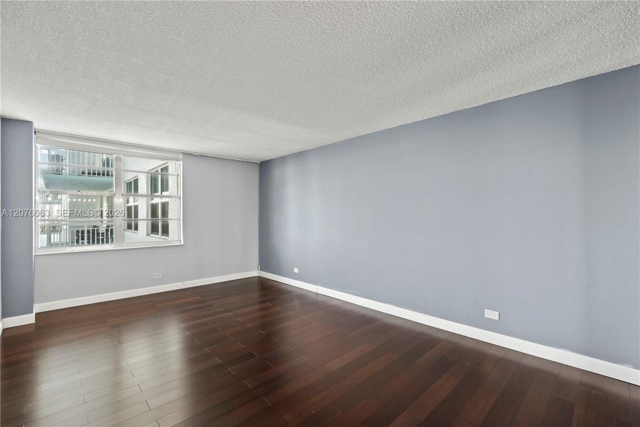 301 174th St , Unit 901, Sunny Isles Beach, FL 33160 Photo