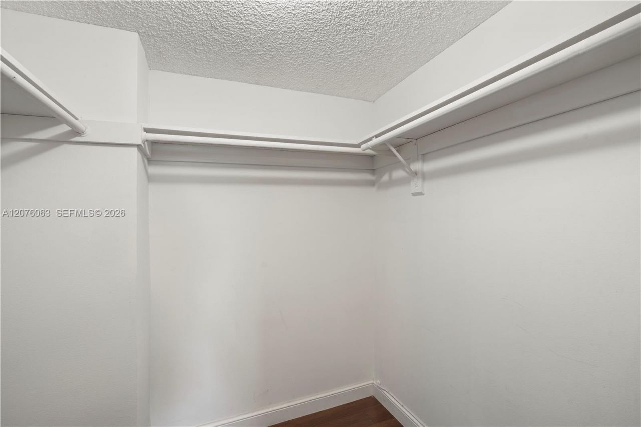 301 174th St , Unit 901, Sunny Isles Beach, FL 33160 Photo