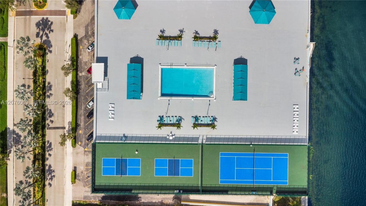 301 174th St , Unit 901, Sunny Isles Beach, FL 33160 Photo