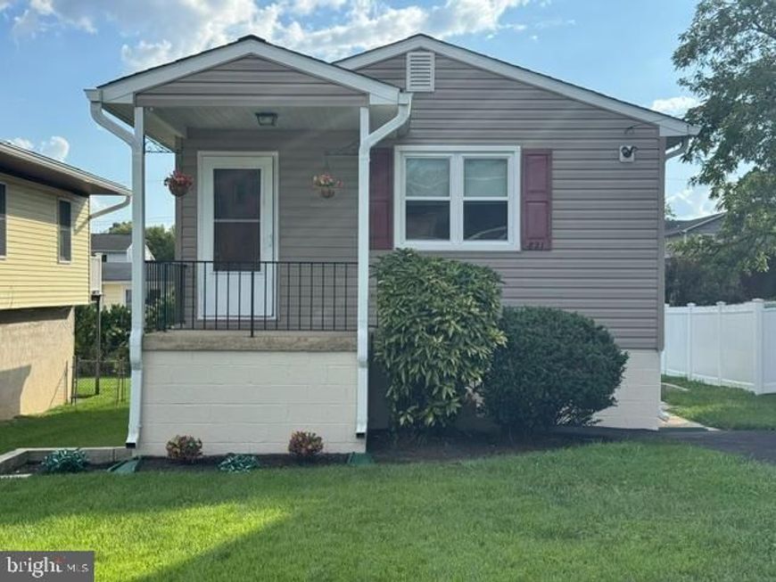 821 Shore Drive , Edgewater, MD 21037 Main Photo