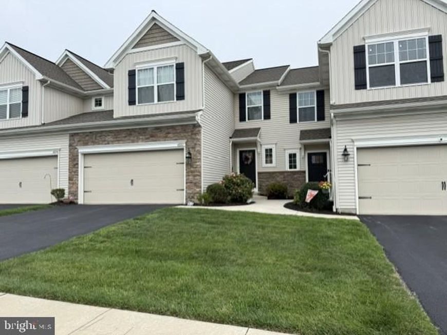 1692 Haralson Drive, Mechanicsburg, PA 17055 Main Photo