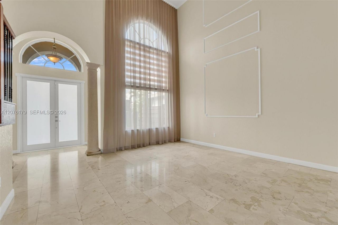 16237 SW 44th Ter , Miami, FL 33185 Photo