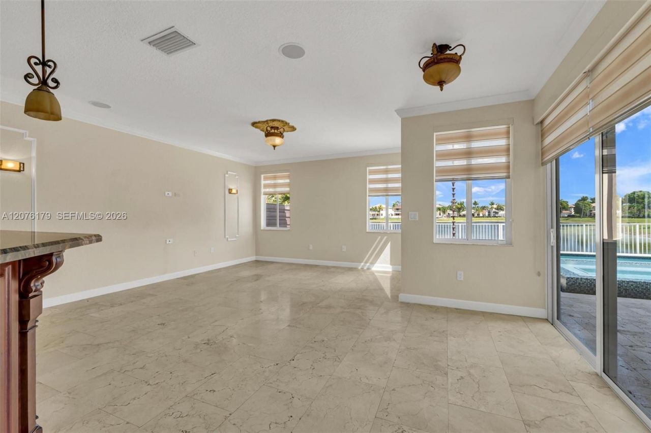 16237 SW 44th Ter , Miami, FL 33185 Photo