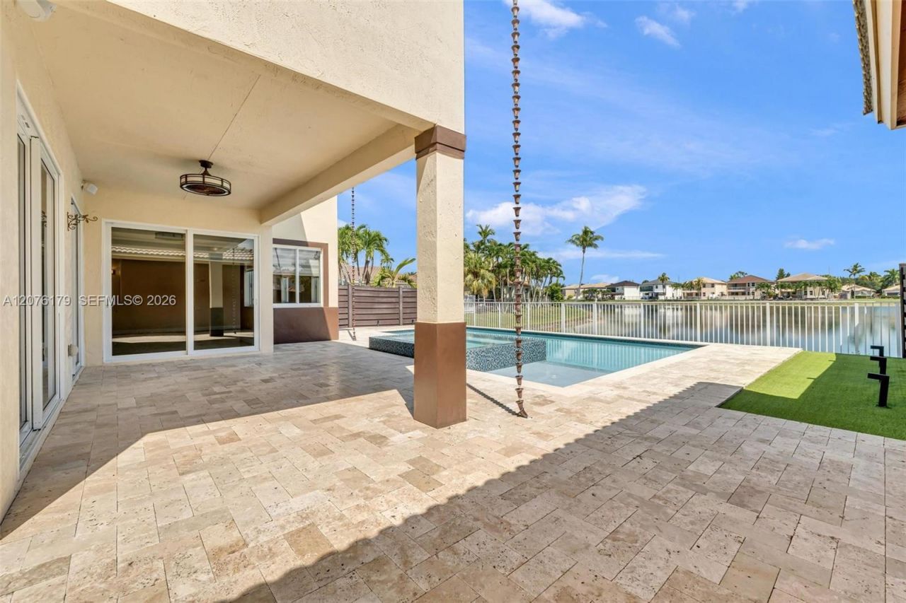 16237 SW 44th Ter , Miami, FL 33185 Photo