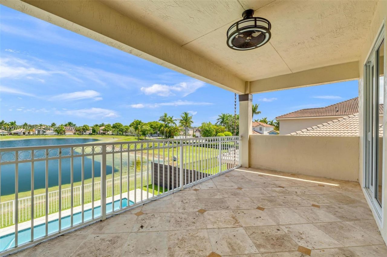 16237 SW 44th Ter , Miami, FL 33185 Photo