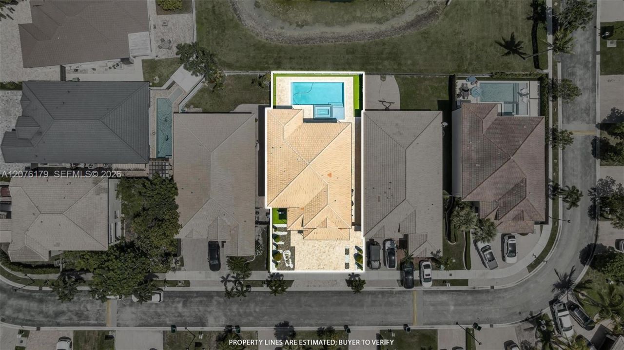 16237 SW 44th Ter , Miami, FL 33185 Photo