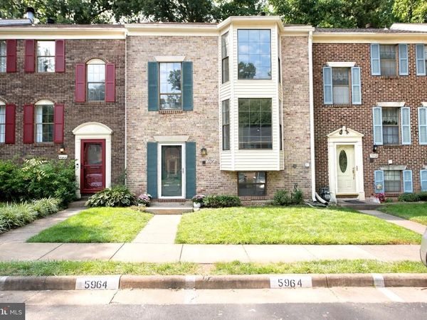 5964 CLERKENWELL COURT, BURKE, VA 22015