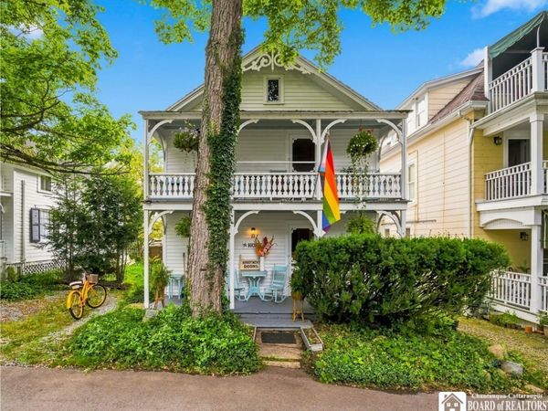 20 Center Avenue, Chautauqua, NY 14722