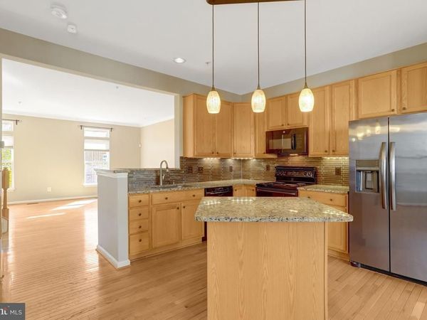 5033 MURTHA STREET, ALEXANDRIA, VA 22304
