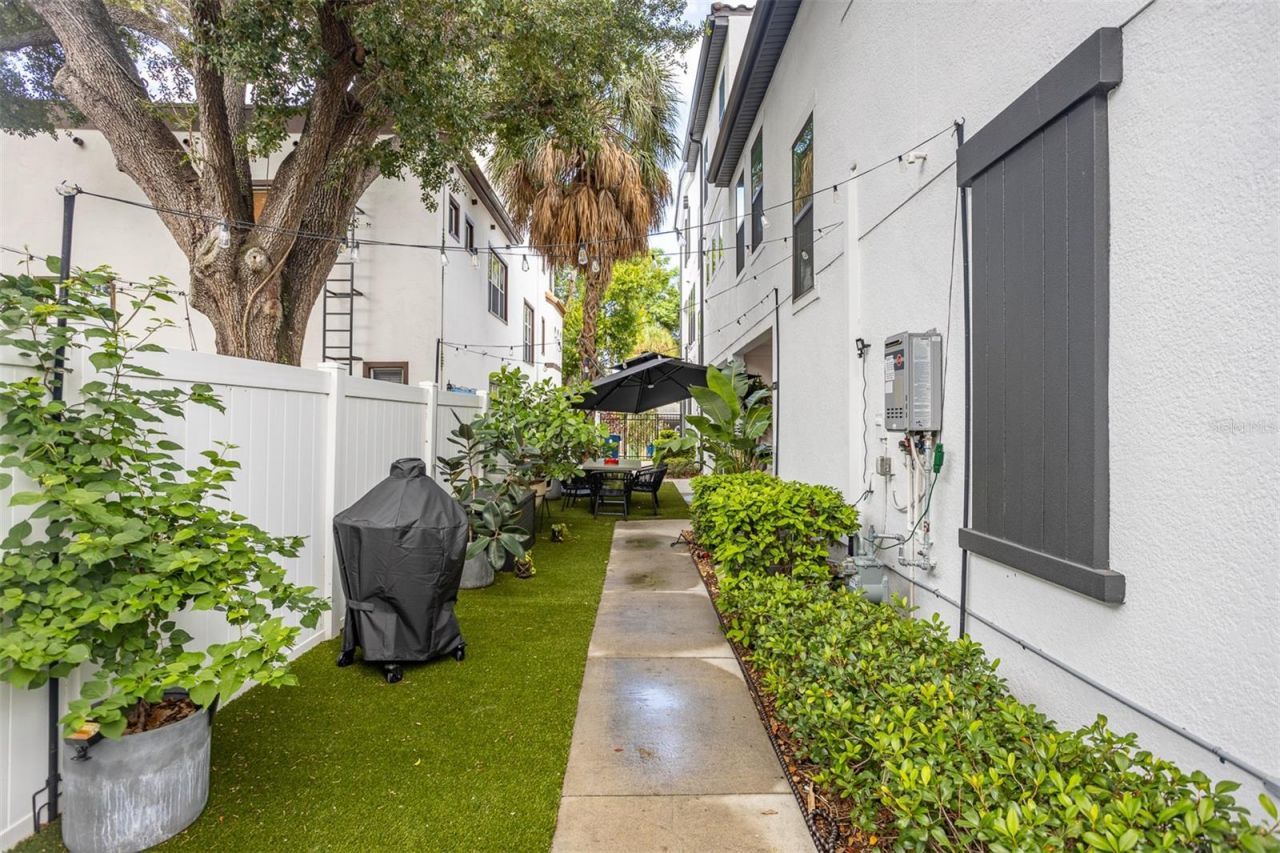412 S Albany Avenue , Unit 3, Tampa, FL 33606 Photo
