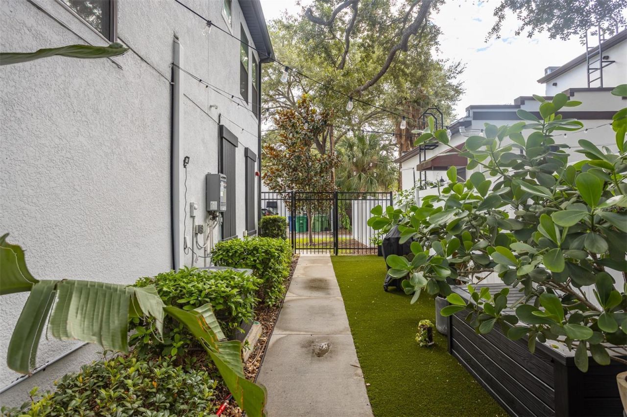412 S Albany Avenue , Unit 3, Tampa, FL 33606 Photo