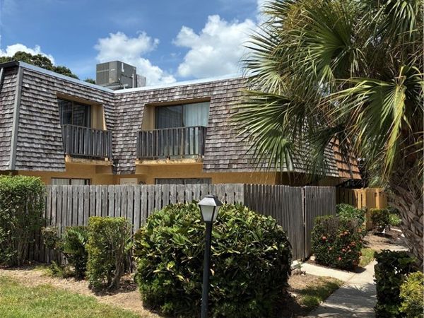 555 N Tropic Lane, Unit 5C, Vero Beach, FL 32960