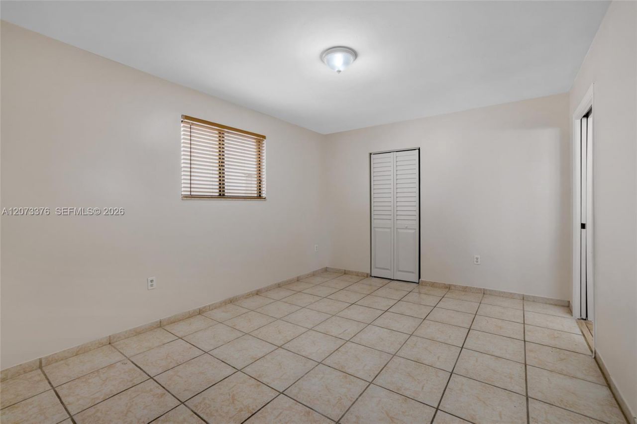 10212 NW 129th St , Hialeah Gardens, FL 33018 Photo