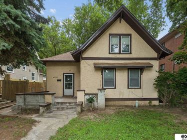 4721 California Street, Omaha, NE 68132