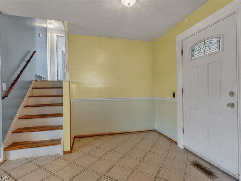 4610 Willow Avenue, Lorain, OH 44055 Photo 10