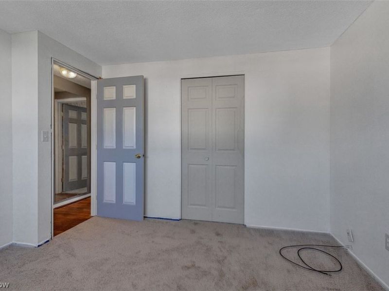 4610 Willow Avenue, Lorain, OH 44055 Photo 13