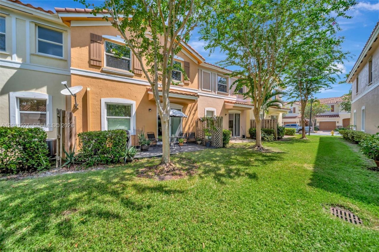 12434 NW Emerald Creek Mnr , Plantation, FL 33325 Photo