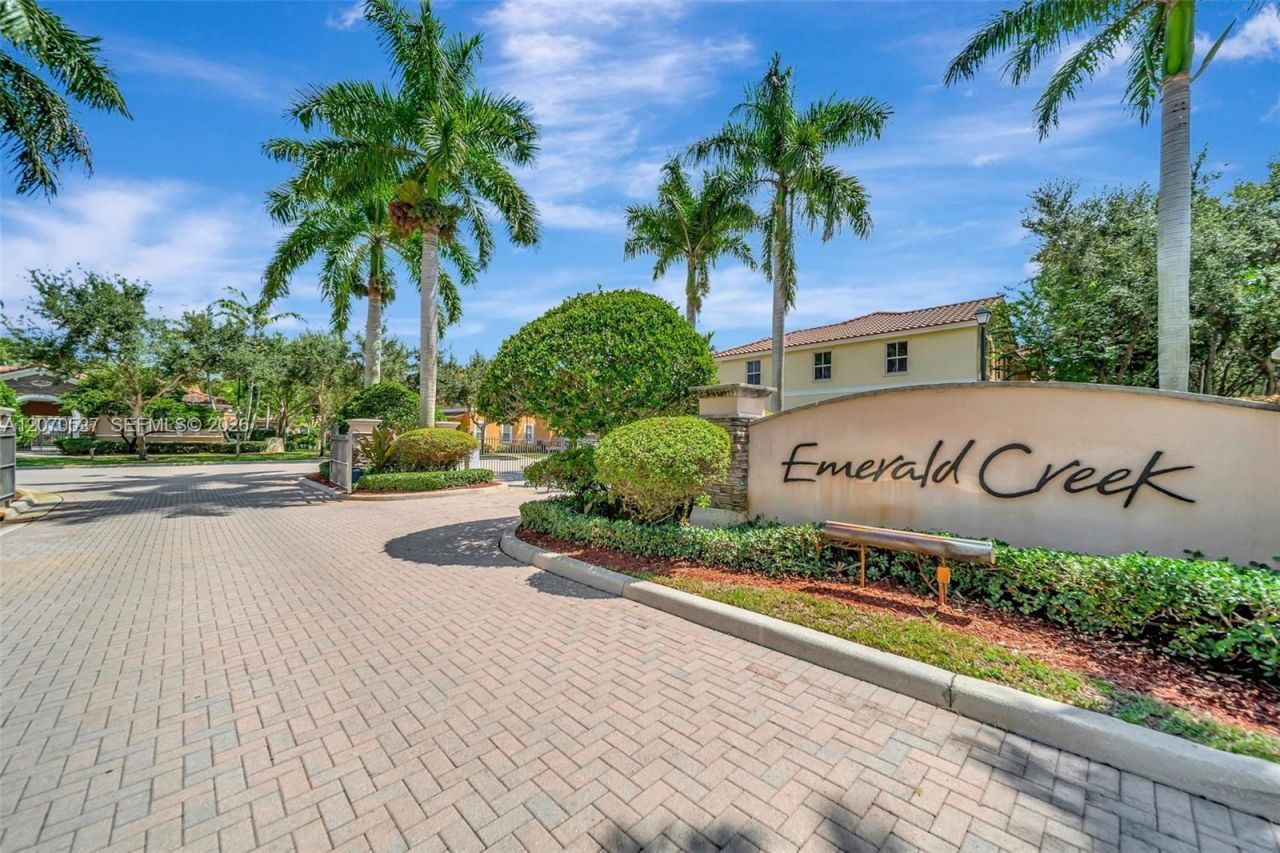 12434 NW Emerald Creek Mnr , Plantation, FL 33325 Photo