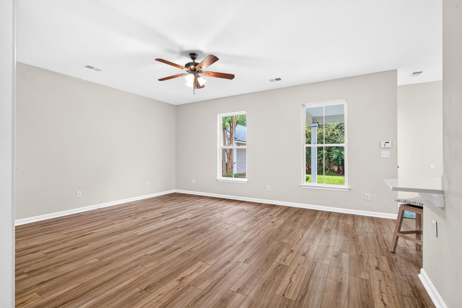 514 Delafield Drive Photo 22