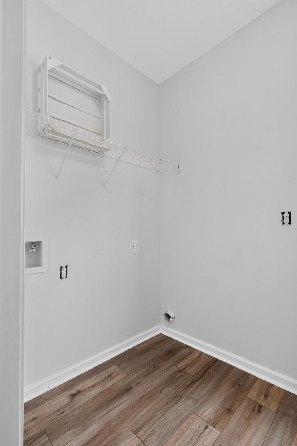 514 Delafield Drive Photo 45