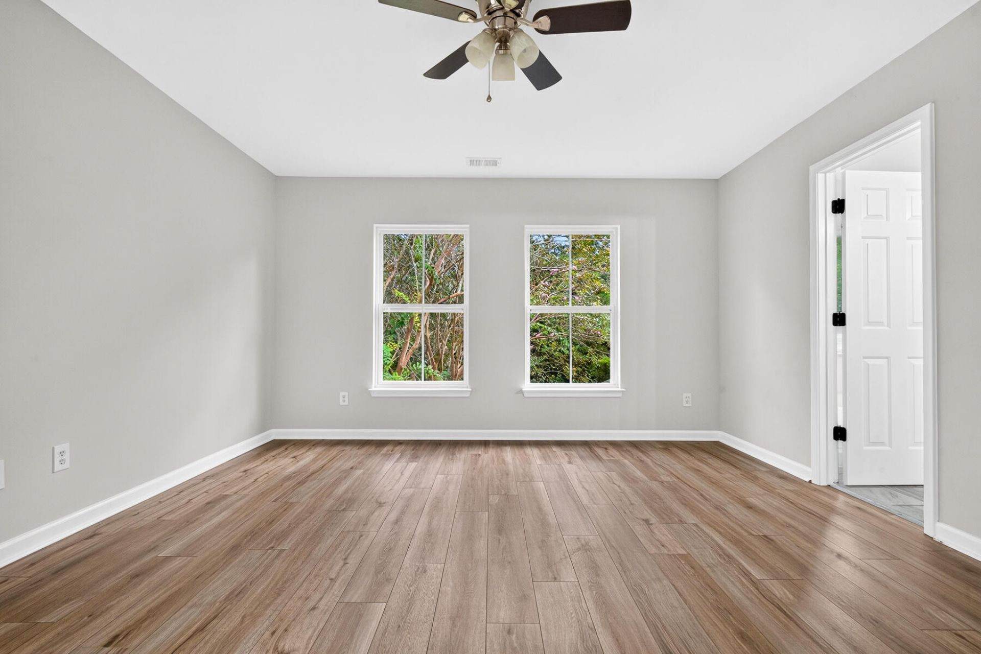 514 Delafield Drive Photo 54