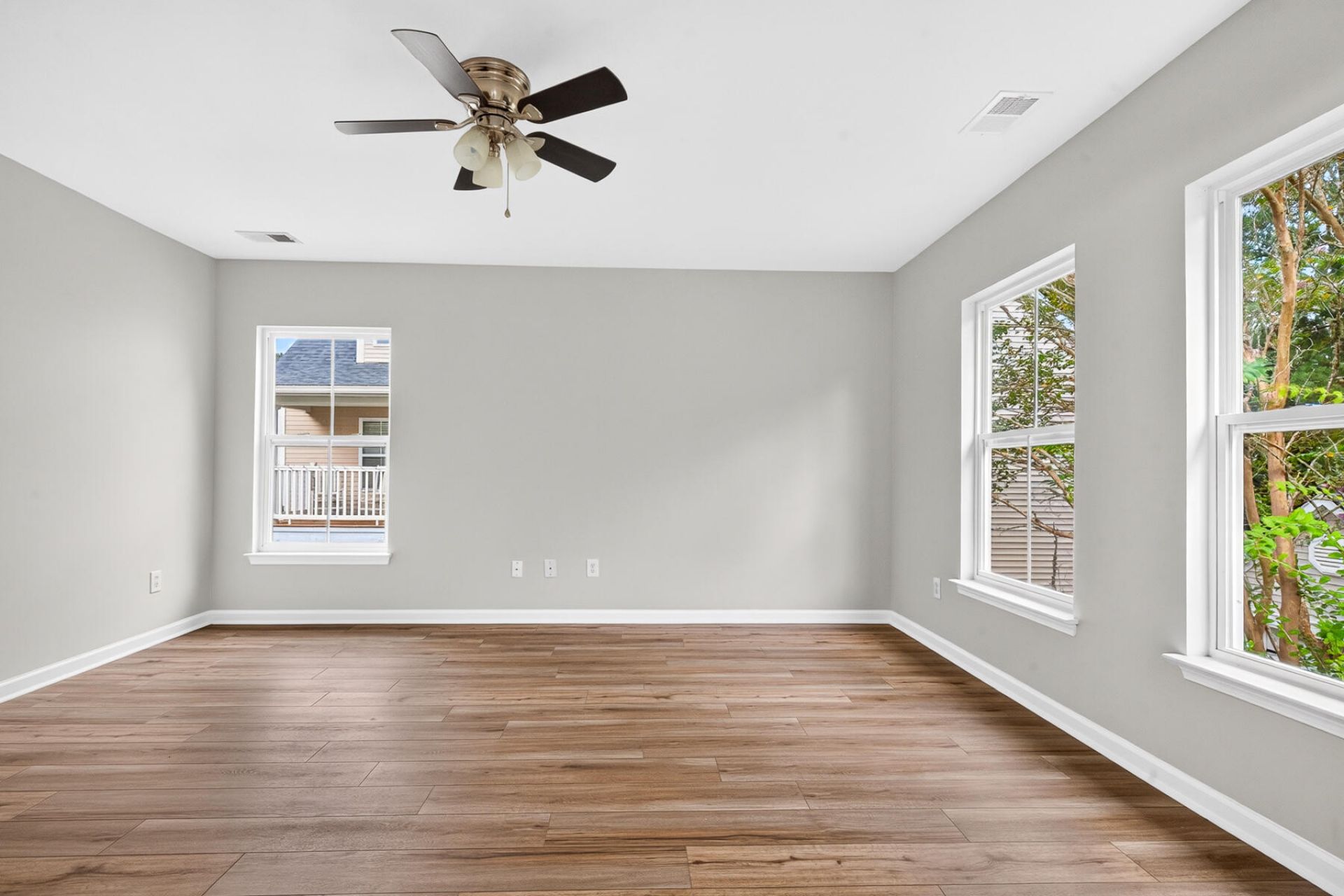 514 Delafield Drive Photo 56