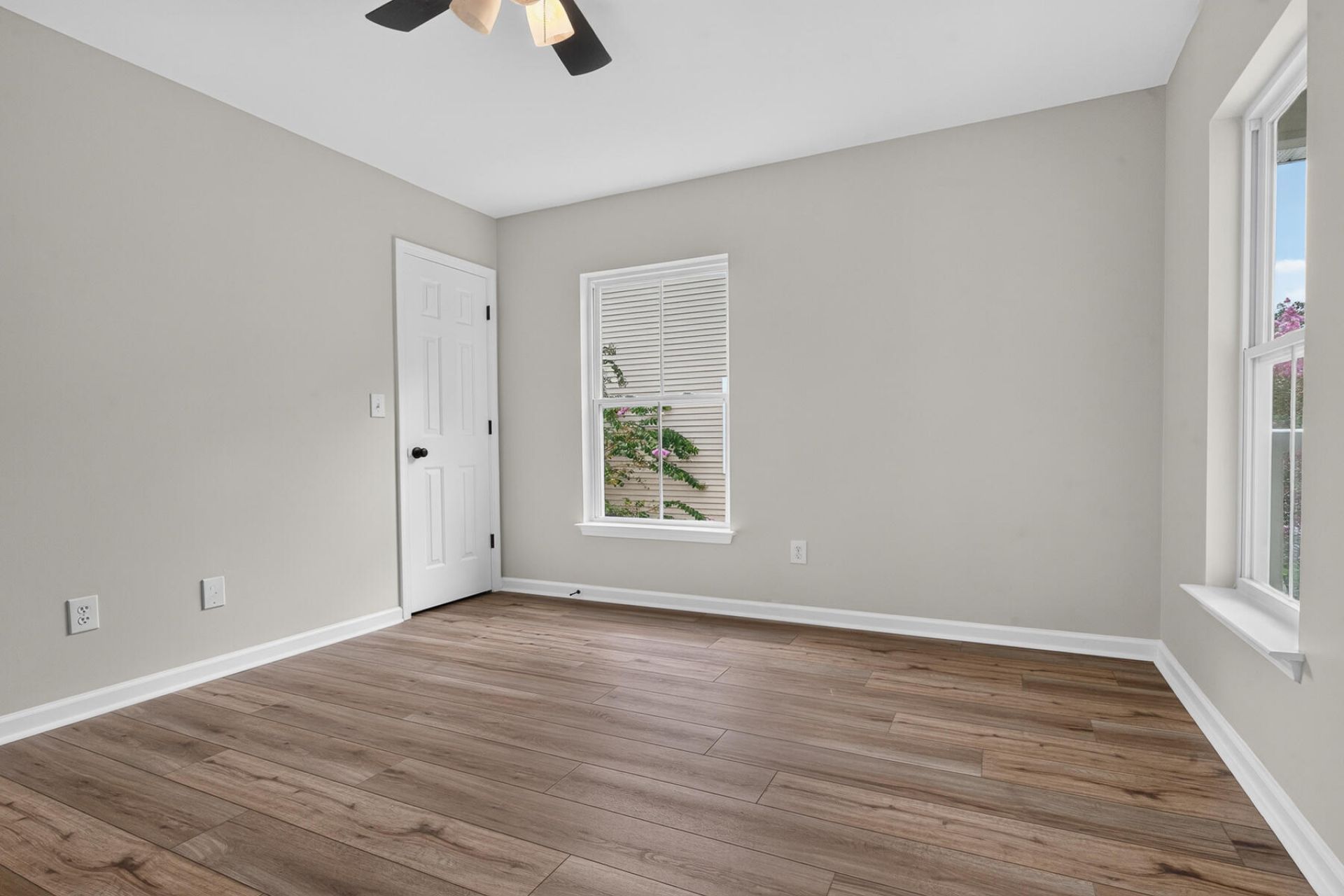 514 Delafield Drive Photo 71