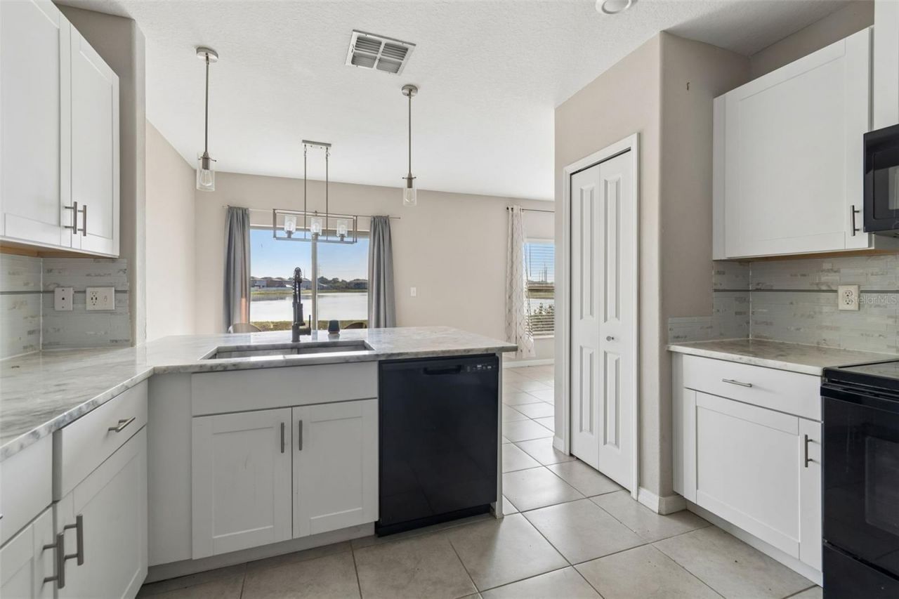 4410 Summer Savory Street , Tampa, FL 33619 Photo