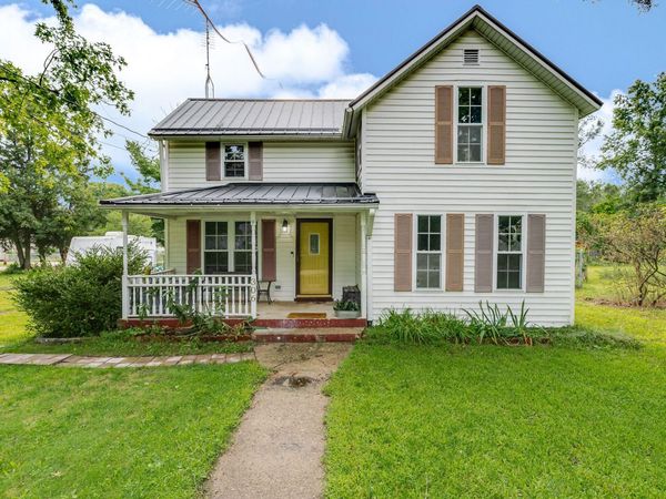 306 N High Street , North Judson, IN 46366