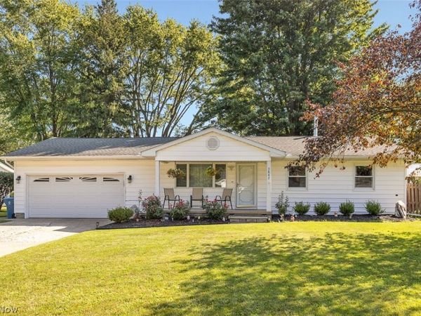 5847 Clement Drive , Lorain, OH 44053