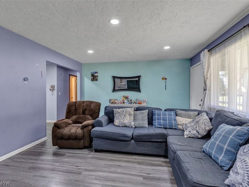 5847 Clement Drive, Lorain, OH 44053 Photo 6