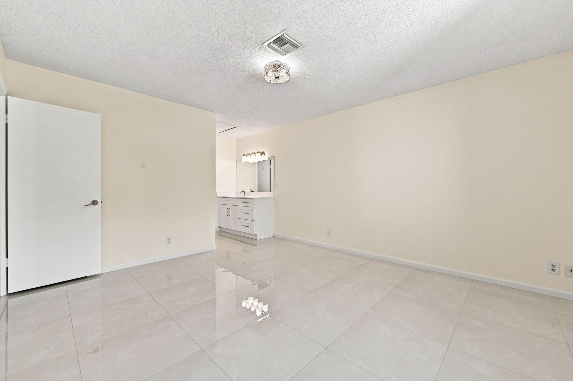13782 Vía Flora #c, Delray Beach, FL 33484 Photo