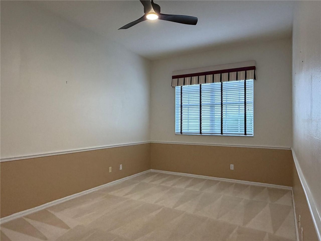 880 Chalmers Drive, Unit 880, Venice, FL 34293 Photo
