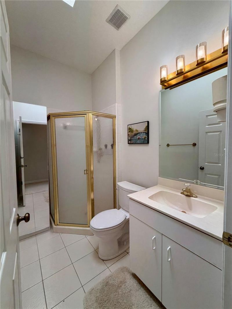 880 Chalmers Drive, Unit 880, Venice, FL 34293 Photo