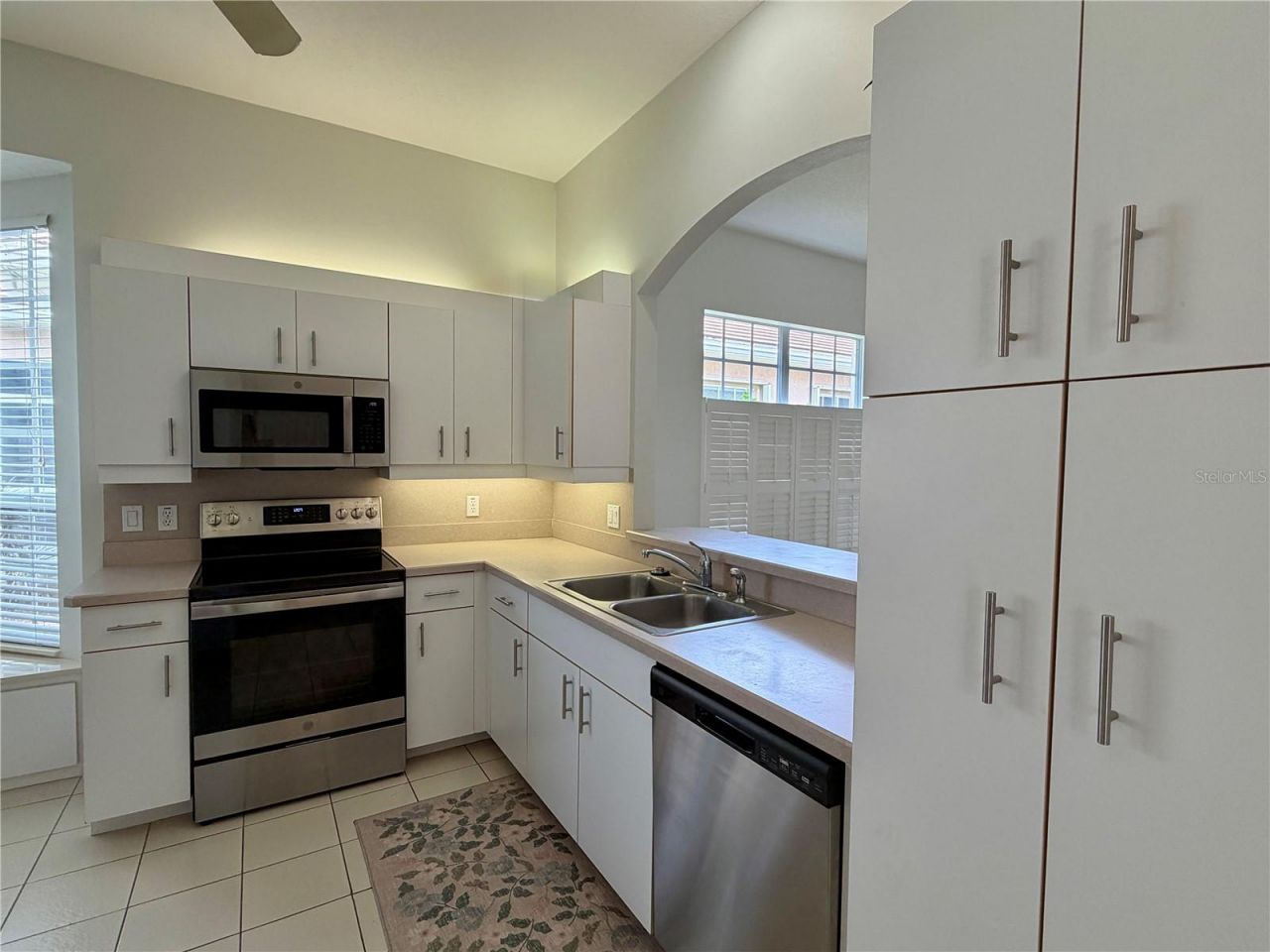 880 Chalmers Drive, Unit 880, Venice, FL 34293 Photo