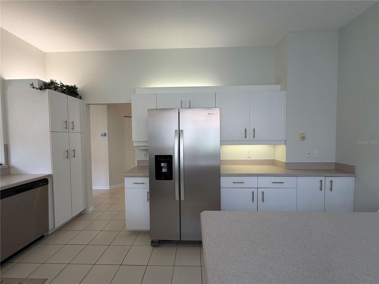 880 Chalmers Drive, Unit 880, Venice, FL 34293 Photo