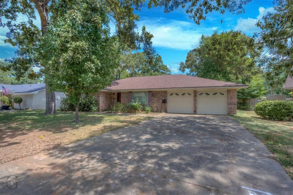 9811 W Homewood Circle, Shreveport, LA 71118 Main Photo