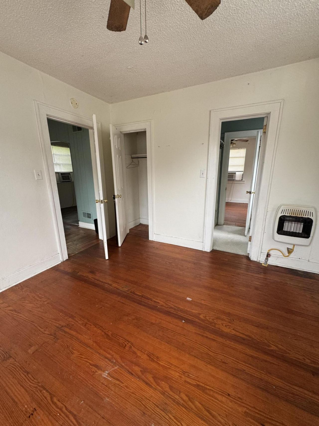 3545 Admiral Drive Photo 17