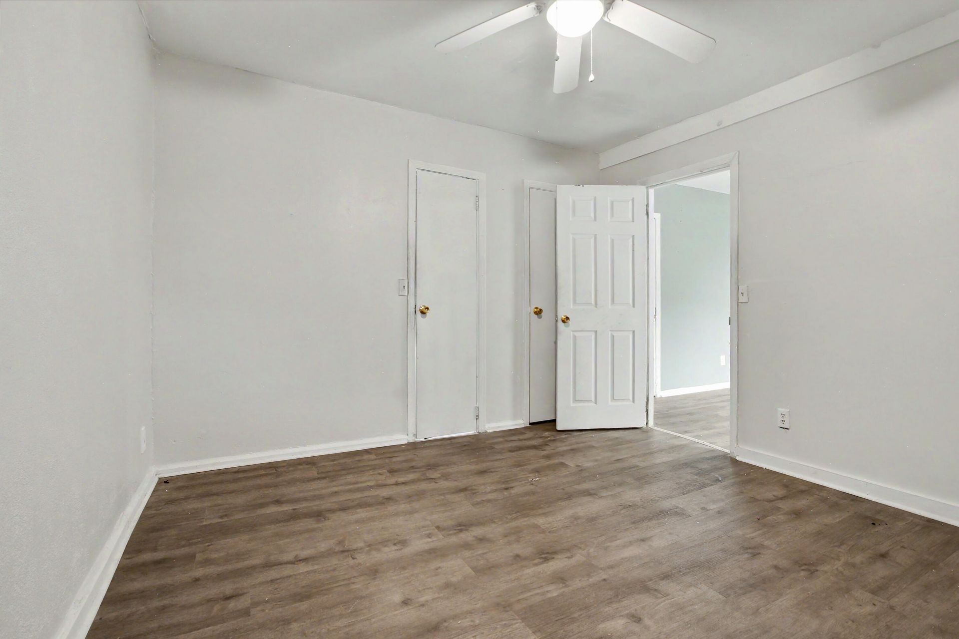 3545 Admiral Drive Photo 47