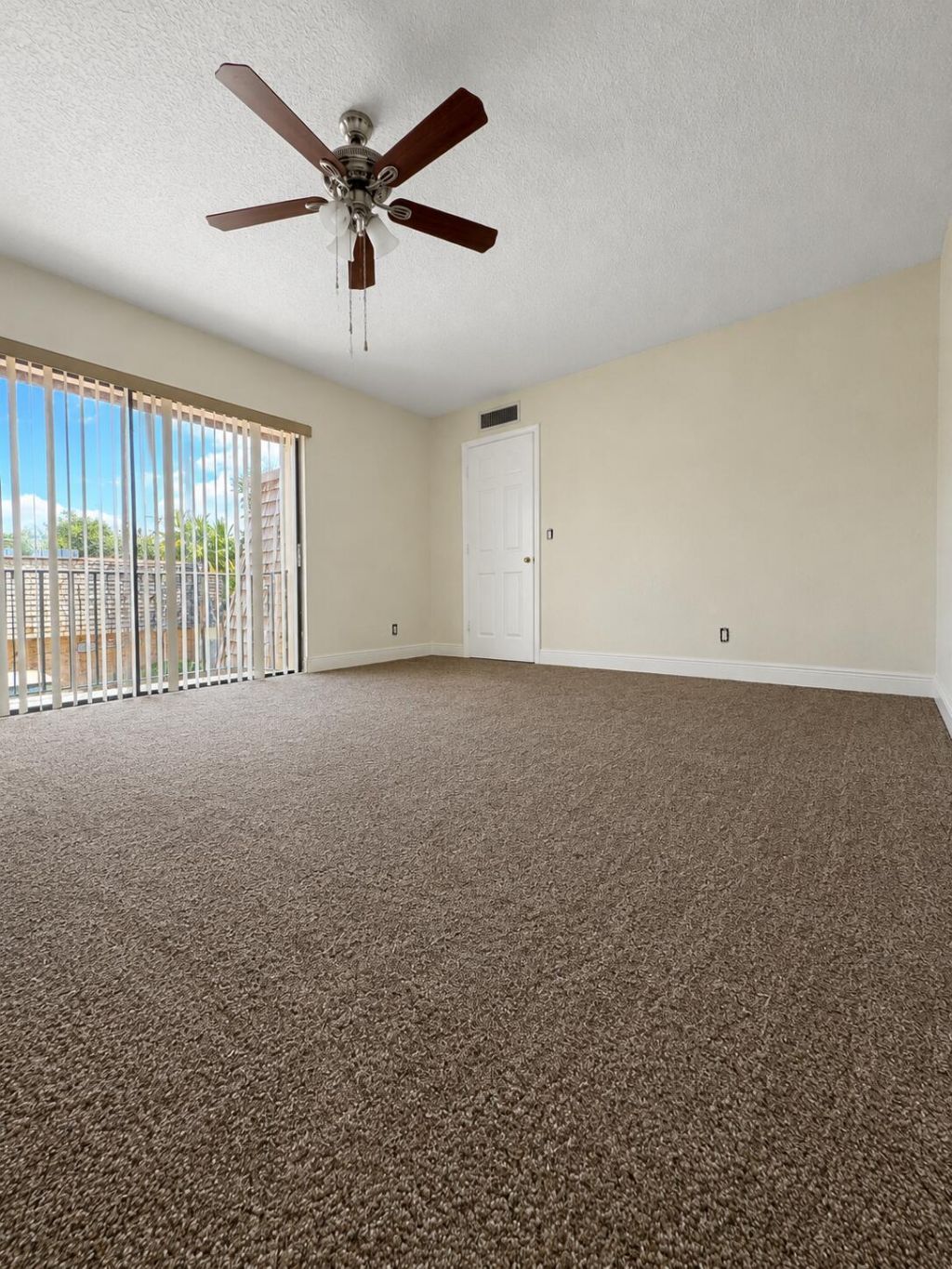 256 Lake Arbor Drive, Palm Springs, FL 33461 Photo