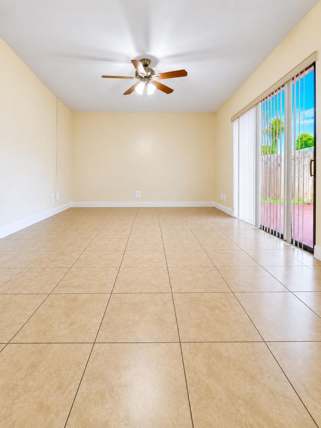 256 Lake Arbor Drive, Palm Springs, FL 33461 Photo
