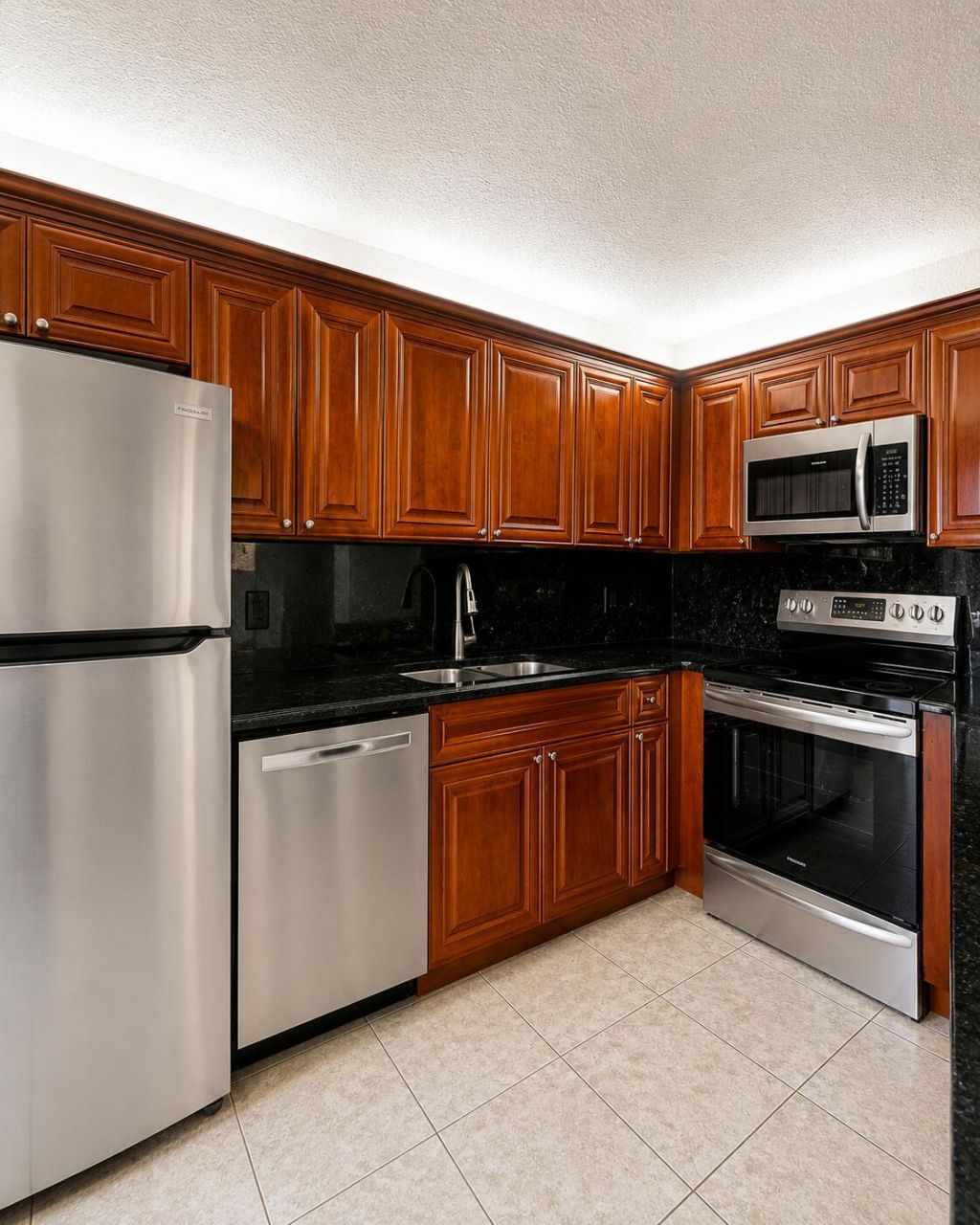 256 Lake Arbor Drive, Palm Springs, FL 33461 Photo