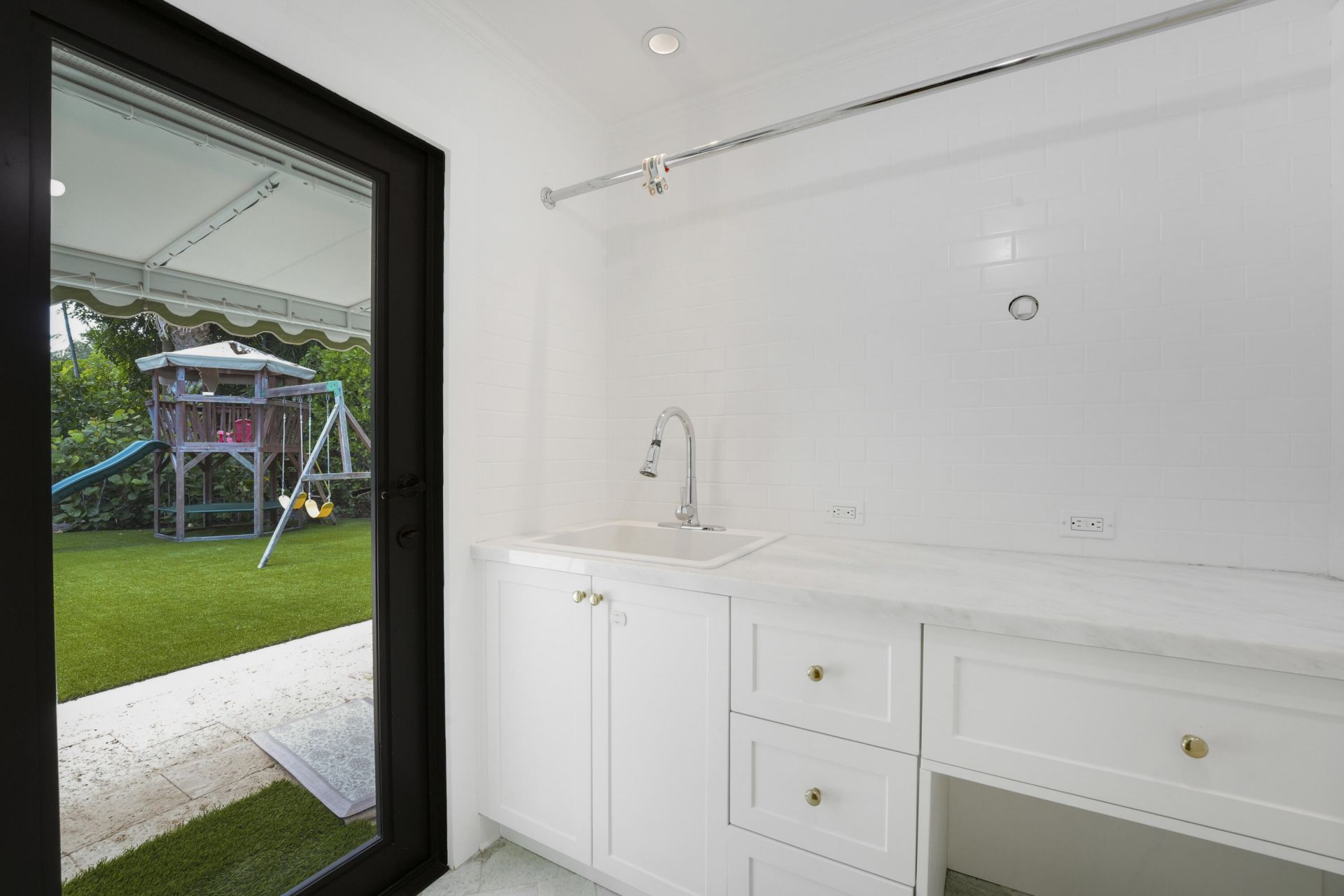 704 Pelican Way, North Palm Beach, FL 33408 Photo