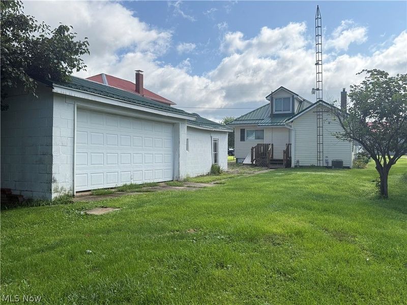 22159 County Road 254, West Lafayette, OH 43845 Photo 5