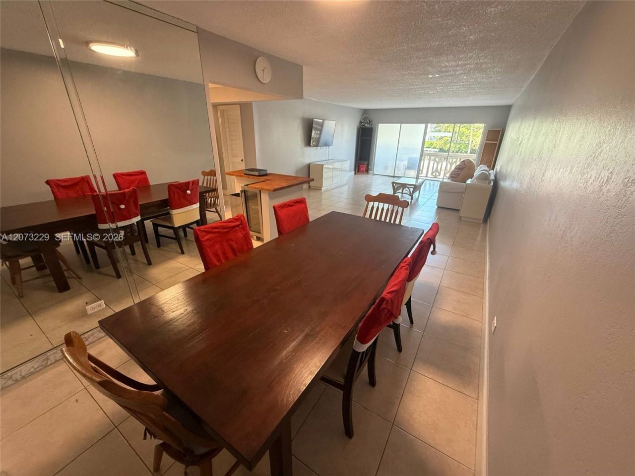 800 NE 195th St, Unit 211, Miami, FL 33179 Photo