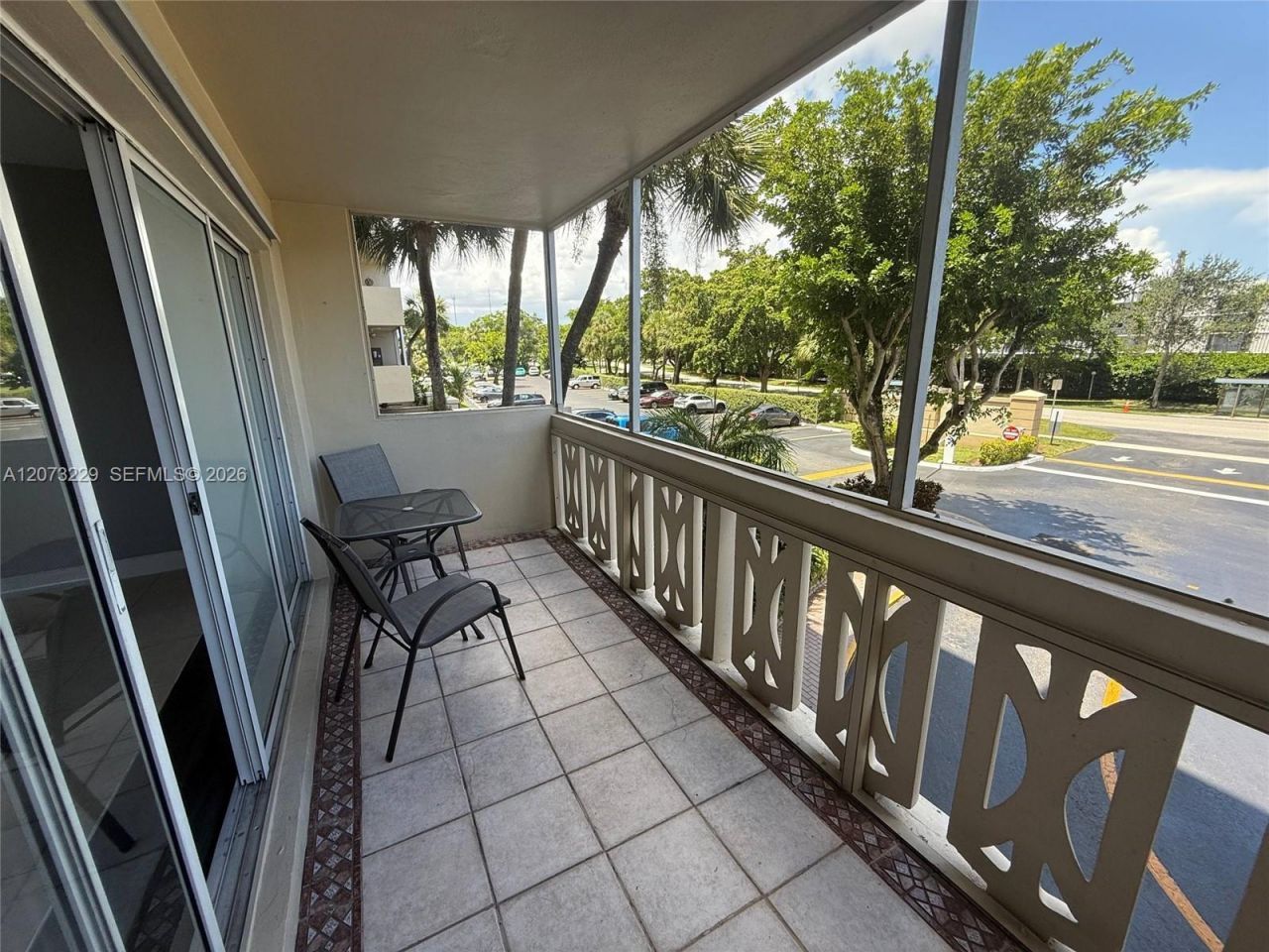 800 NE 195th St, Unit 211, Miami, FL 33179 Photo