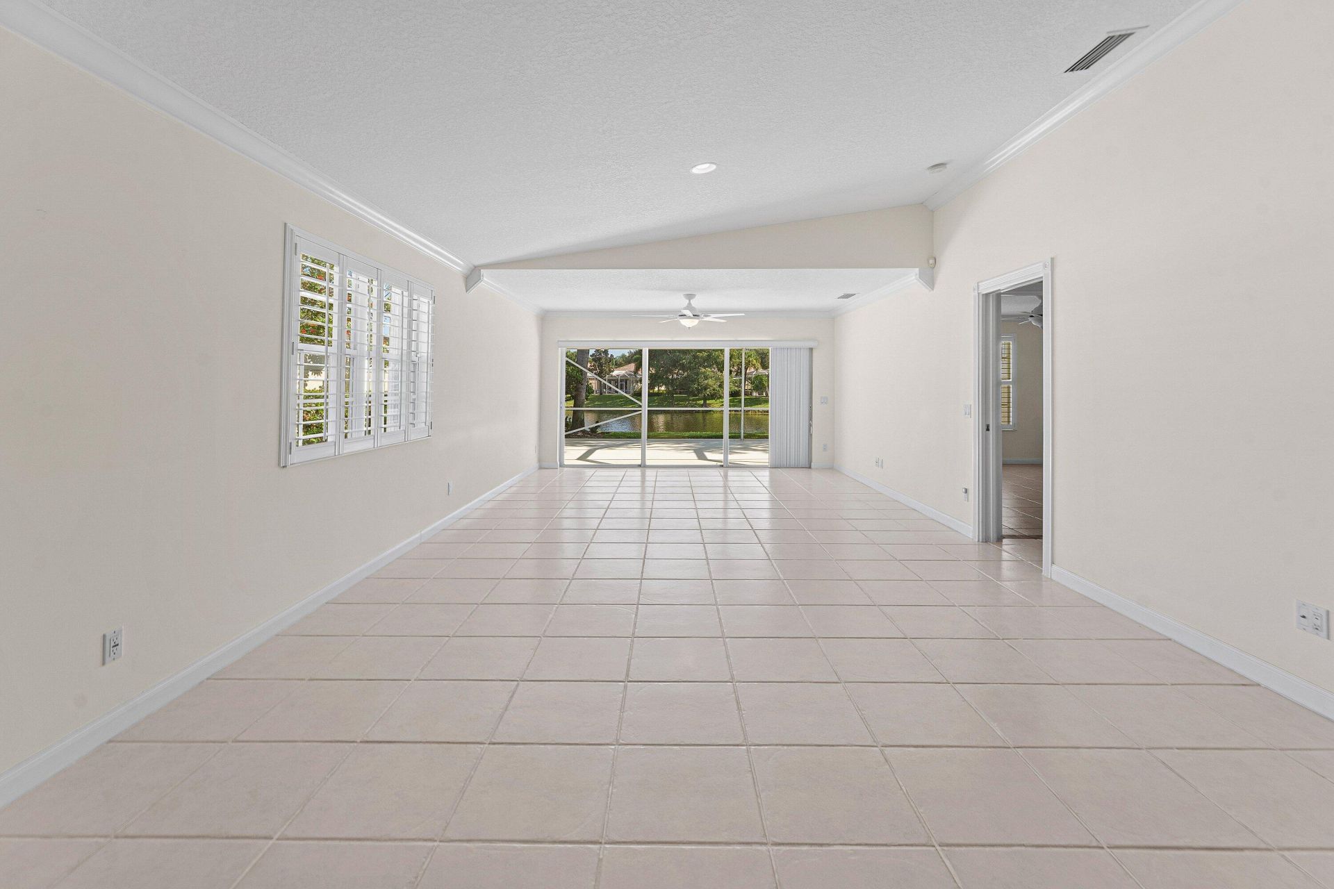 693 Hudson Bay Drive, Palm Beach Gardens, FL 33410 Photo