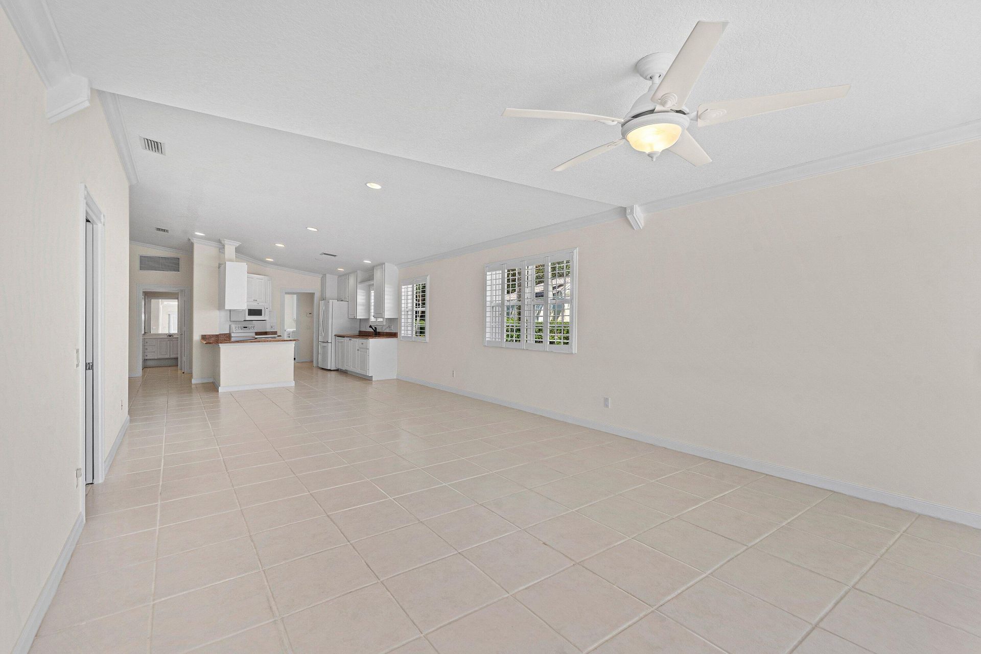 693 Hudson Bay Drive, Palm Beach Gardens, FL 33410 Photo
