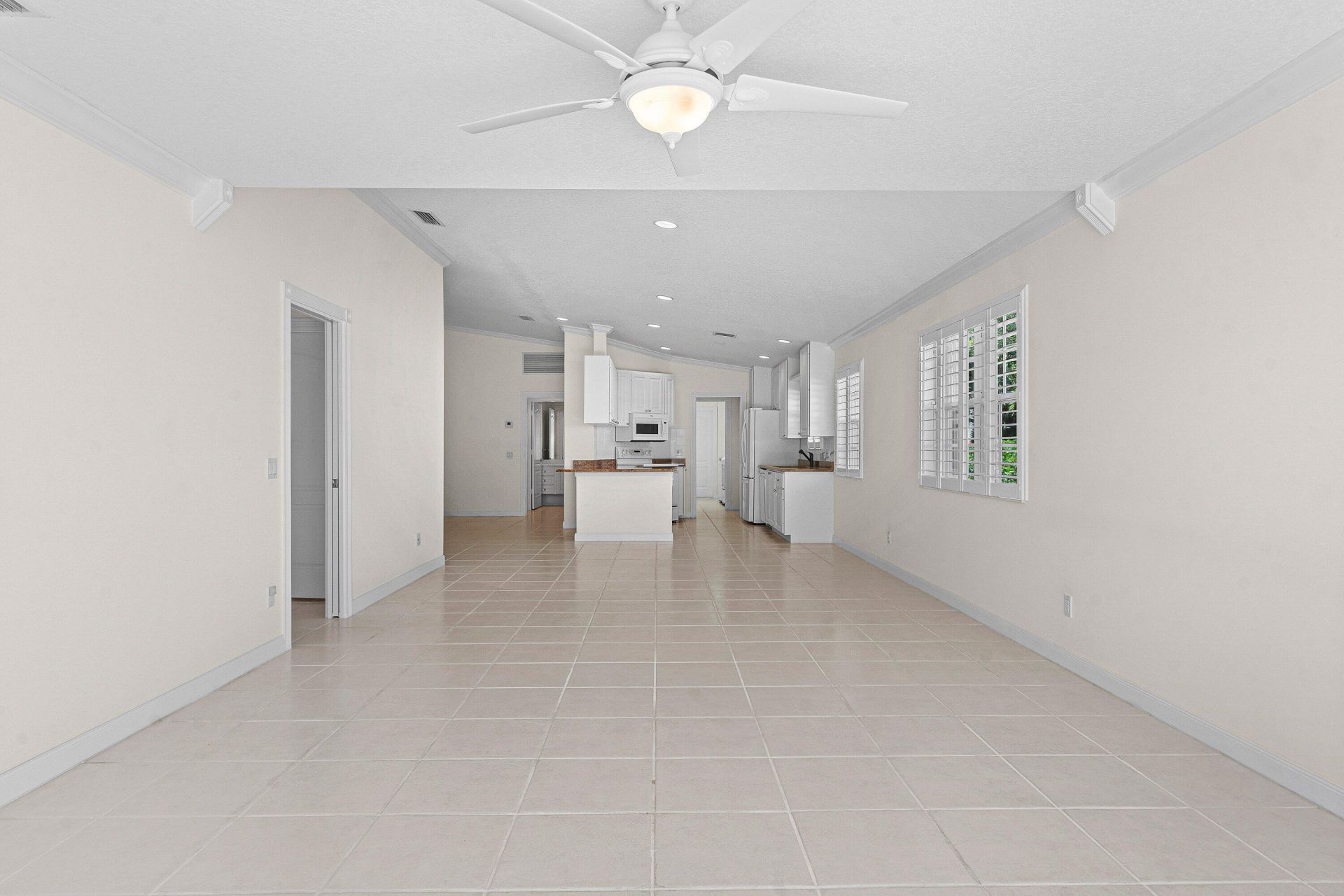 693 Hudson Bay Drive, Palm Beach Gardens, FL 33410 Photo