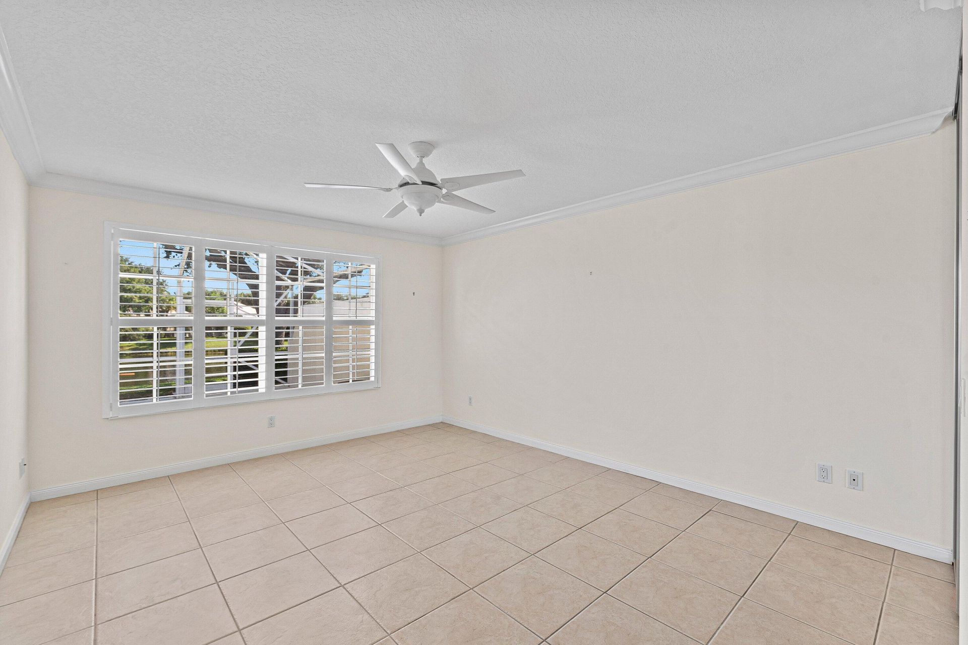 693 Hudson Bay Drive, Palm Beach Gardens, FL 33410 Photo